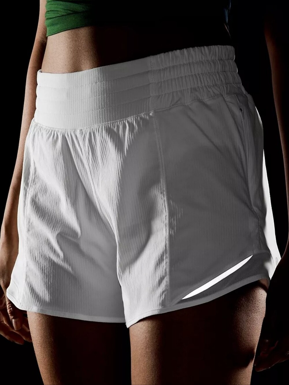 Lululemon Hotty Hot High-Rise Lined Short 4" -White